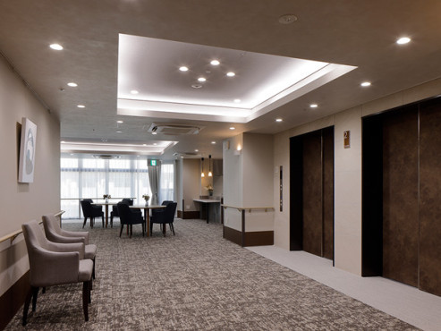 チャームスイート仁川弐番館