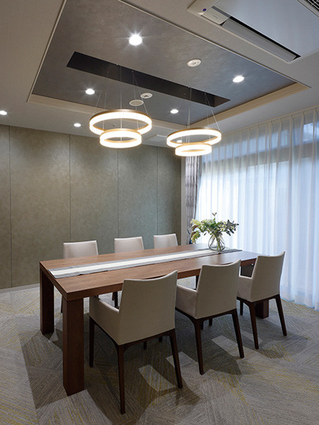 チャームスイート仁川弐番館