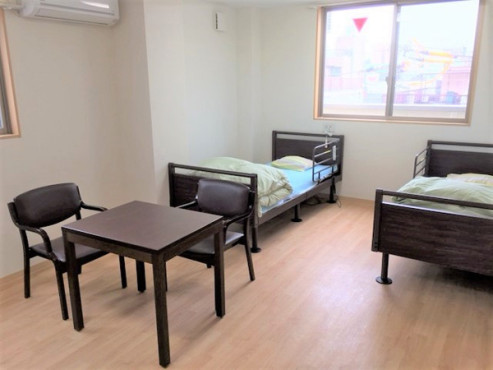 ニコニコファミール