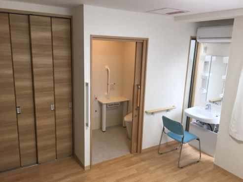 ニコニコファミール