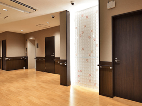 レストコート林寺