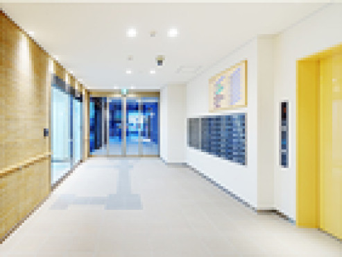 エントランス・エレベーター前