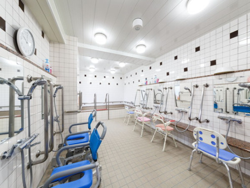 ナーシングホーム レラ