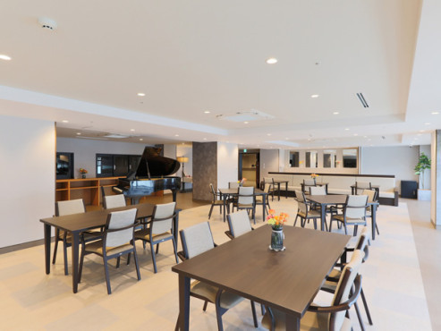 チャームスイート夙川