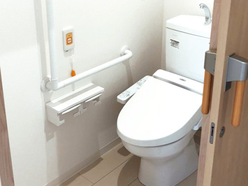 アイリス倶楽部初芝