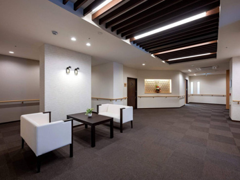 エントランスラウンジ