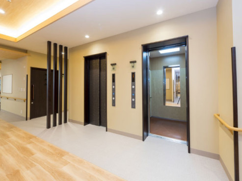 ソーシャルコート杭瀬