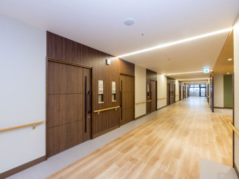 ソーシャルコート杭瀬