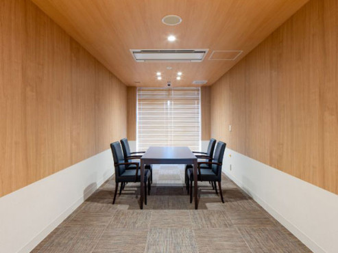 ソーシャルコート磯路