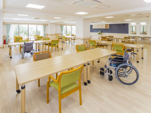 ソーシャルコート小松