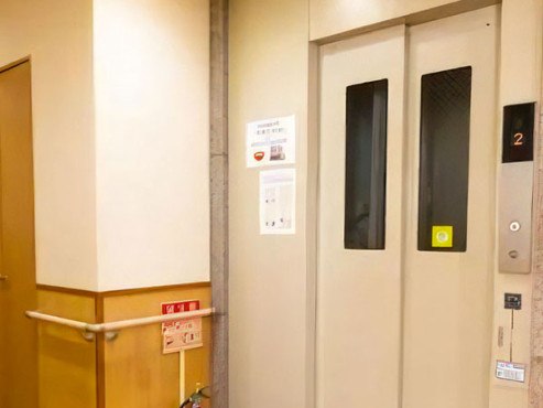 エレベーター