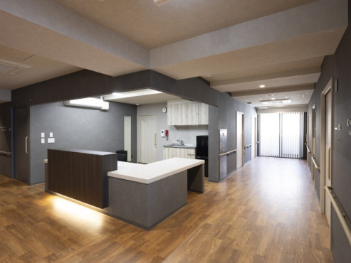 CLASWELL小竹向原