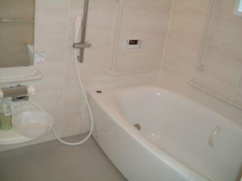 シニアホーム梅里