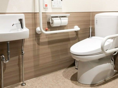 車椅子対応トイレ
