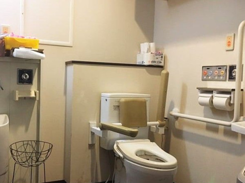 車椅子対応トイレ