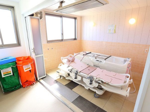 ナーシングホームらもーれ天白医療モール