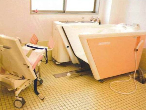 機械浴室