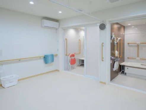 サービス付き高齢者向け住宅福望