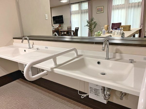 ゆうゆう新居浜