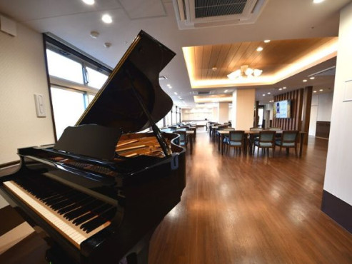 ノイベルト豊中