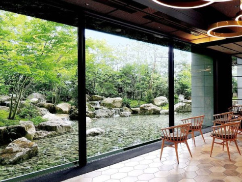 ヴィラ櫟別邸玻璃（つるばみべっていはり）