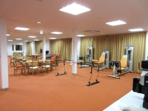 よつ葉ホーム三田