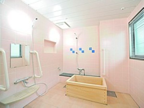 あいハート離宮前