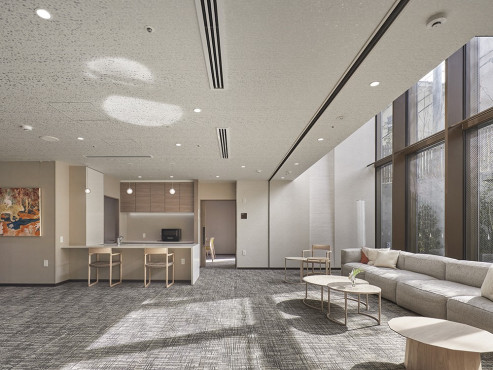 チャームスイート西新宿