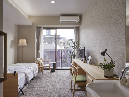 チャームスイート西新宿