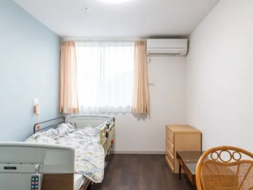 ファミリーコア浜寺公園