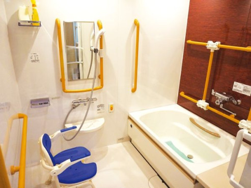 サエラ湊川公園