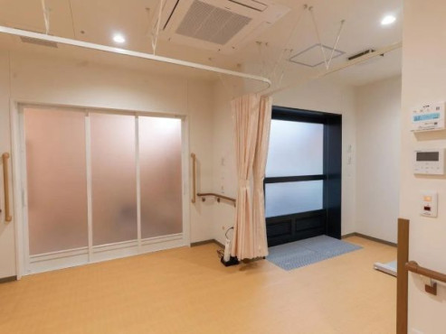 イリーゼ八乙女