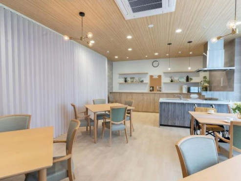 イリーゼ八乙女