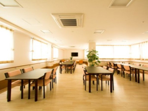 アルタスハイム中川