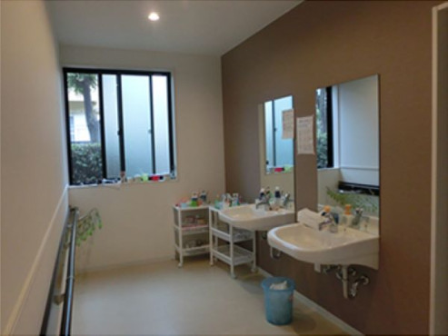 サービス付き高齢者向け住宅　至福の郷