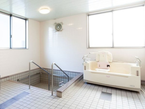 悠久の里＜株式会社悠久福祉会＞