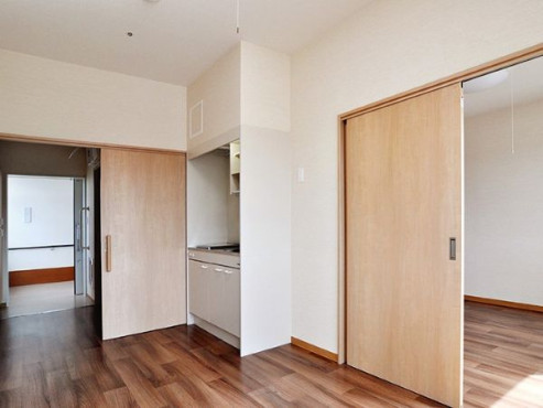 サービス付き高齢者向け住宅アゼリア館北広島