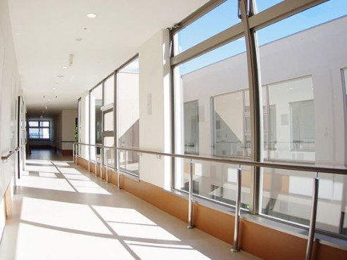 サービス付き高齢者向け住宅アゼリア館北広島