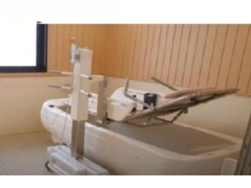 ナーシングホームしらゆりケアkomorebi