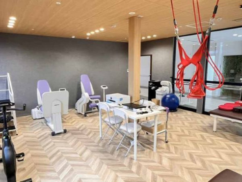 ナーシングホームしらゆりケアseseragi