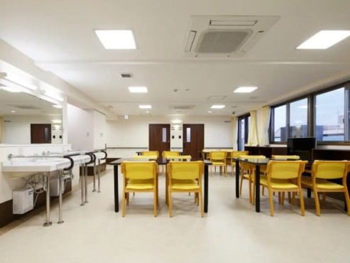 サービス付高齢者向け住宅富士桜