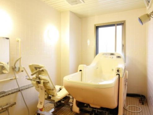 サンクス高田 一陽館 奏