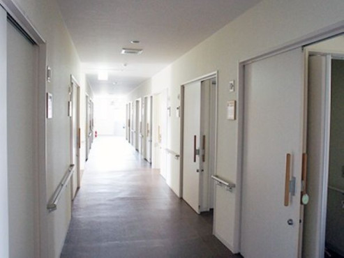 フロア内（廊下）