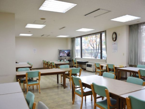 アイケア美しが丘1番館