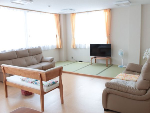 サービス付き高齢者向け住宅いそねの里