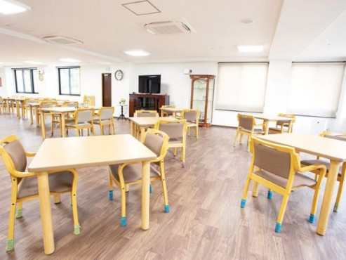 サービス付高齢者向け住宅 春陽