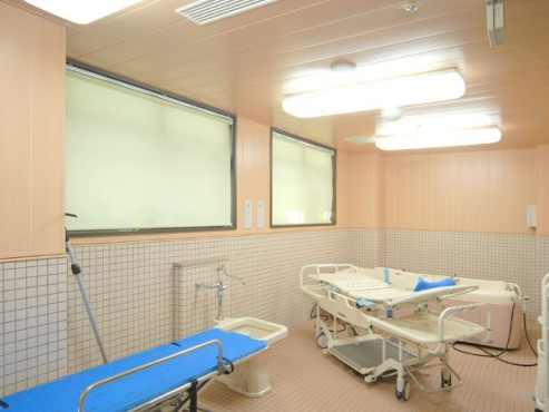 介護付有料老人ホーム春日苑