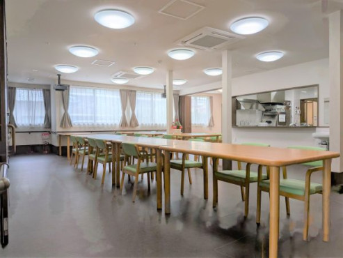 リビングダイニング