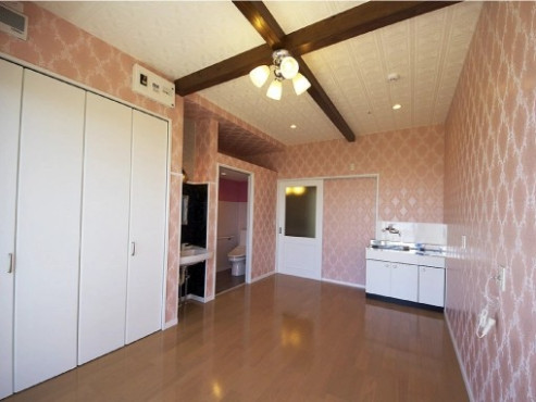 居室（ストロベリータイプ）