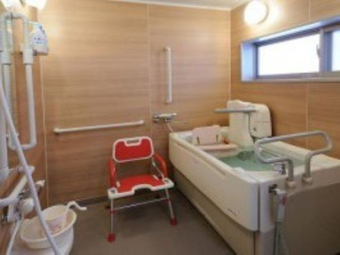 アイリスちくさ内山